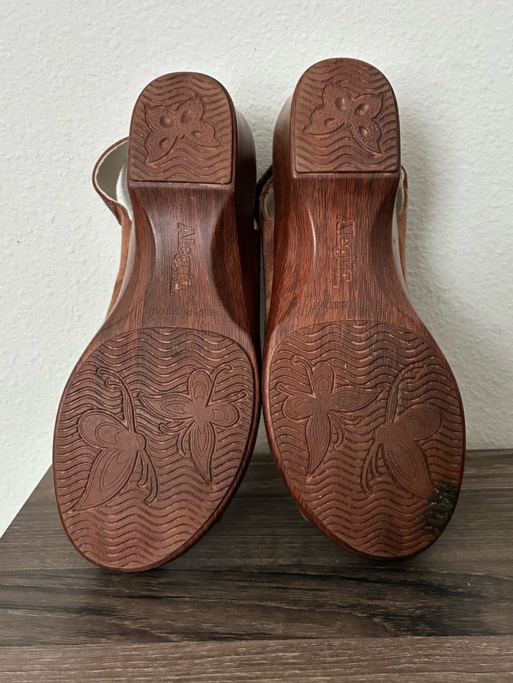 Alegria Rosie Peep Toe Wedge Sandals Size 38 Brown - Picture 10 of 14
